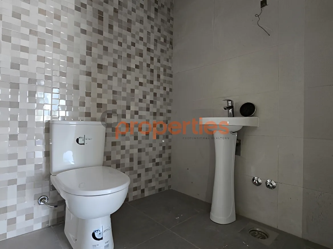 Apartment for Sale in Forn El Chebbak