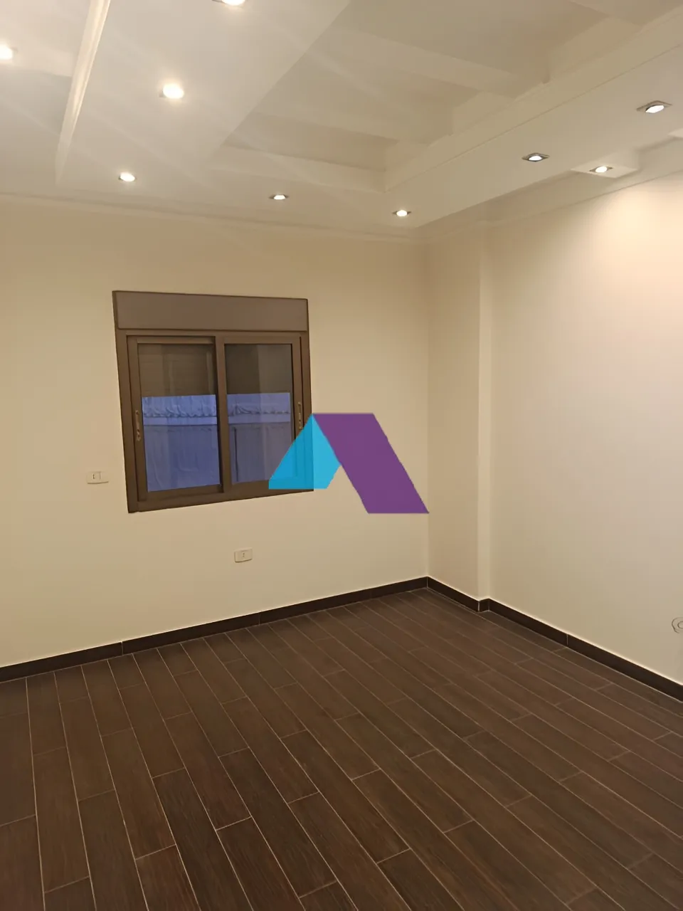 Apartment for Sale in Ain El Remmaneh - 4 bed, 4 bath