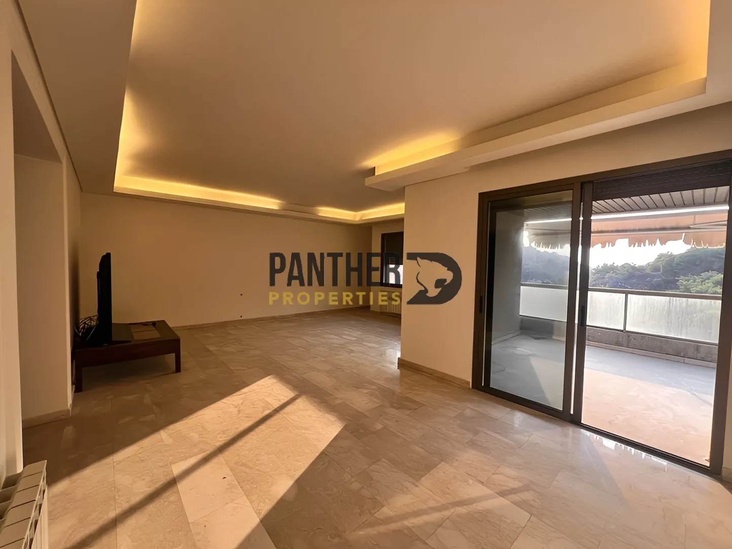Duplex for Sale in Mansourieh, Lebanon - 4 bed, 4 bath