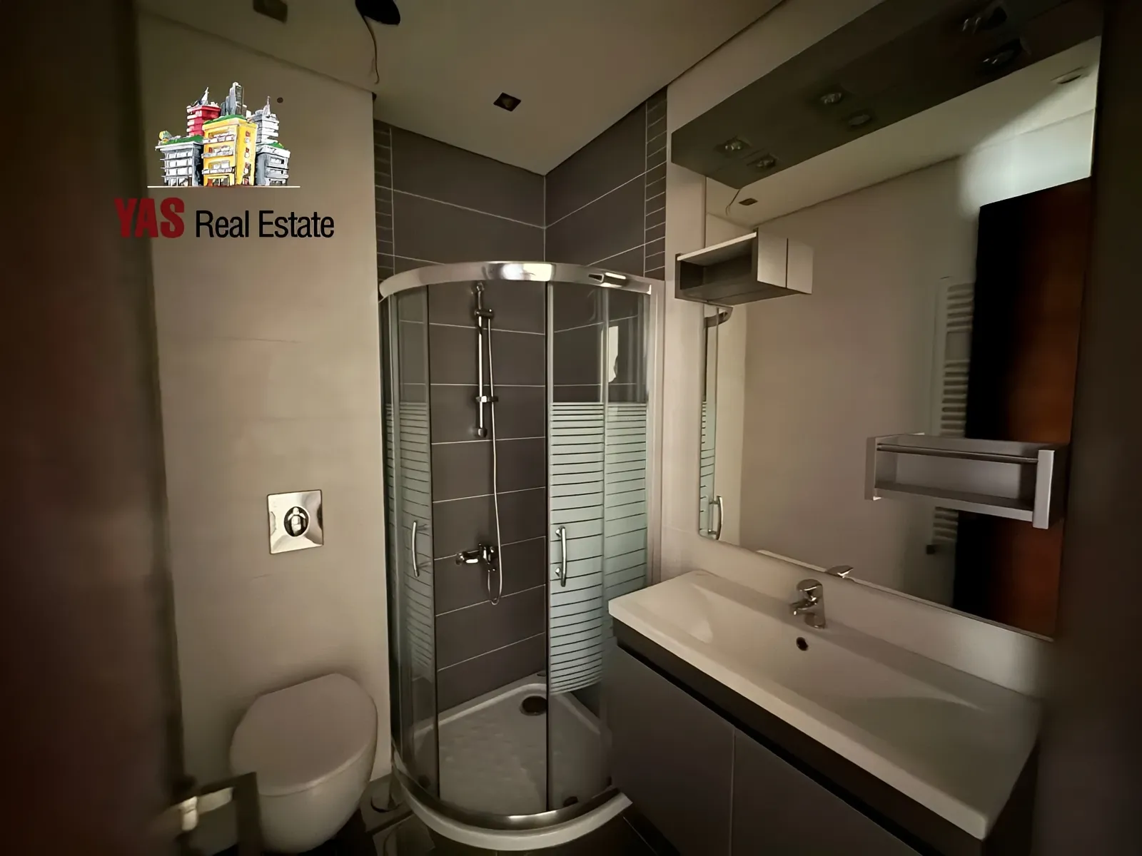 Apartment for Sale in Ballouneh
