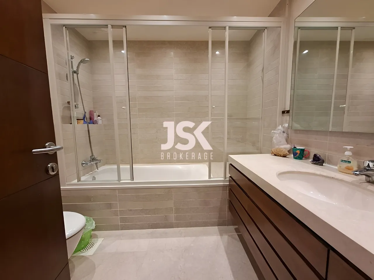 Apartment for Sale in Adma w Dafnah