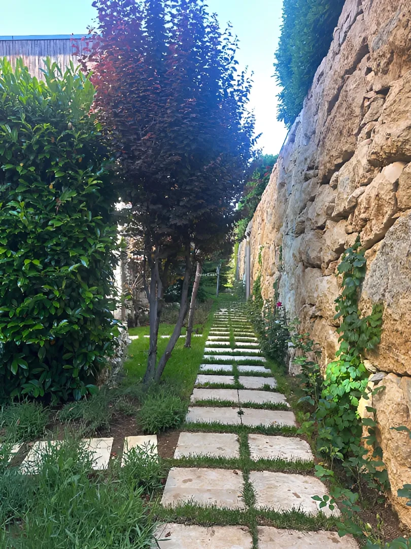 Chalet for sale in Kfardebian, lebanon - 5 bed, 6.0 bath