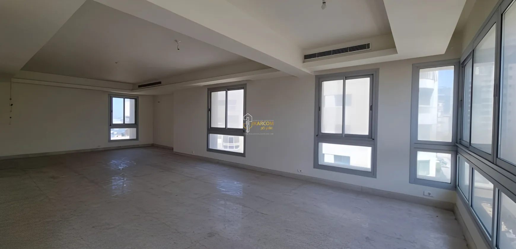 Apartment for Sale in Beirut, Tallet el Khayat, Lebanon - 3 bed, 4 bath