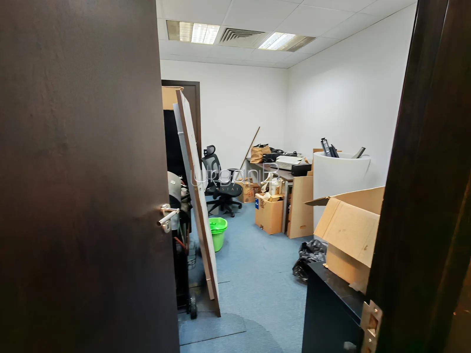 Office for Sale in Caree d'or, Achrafieh