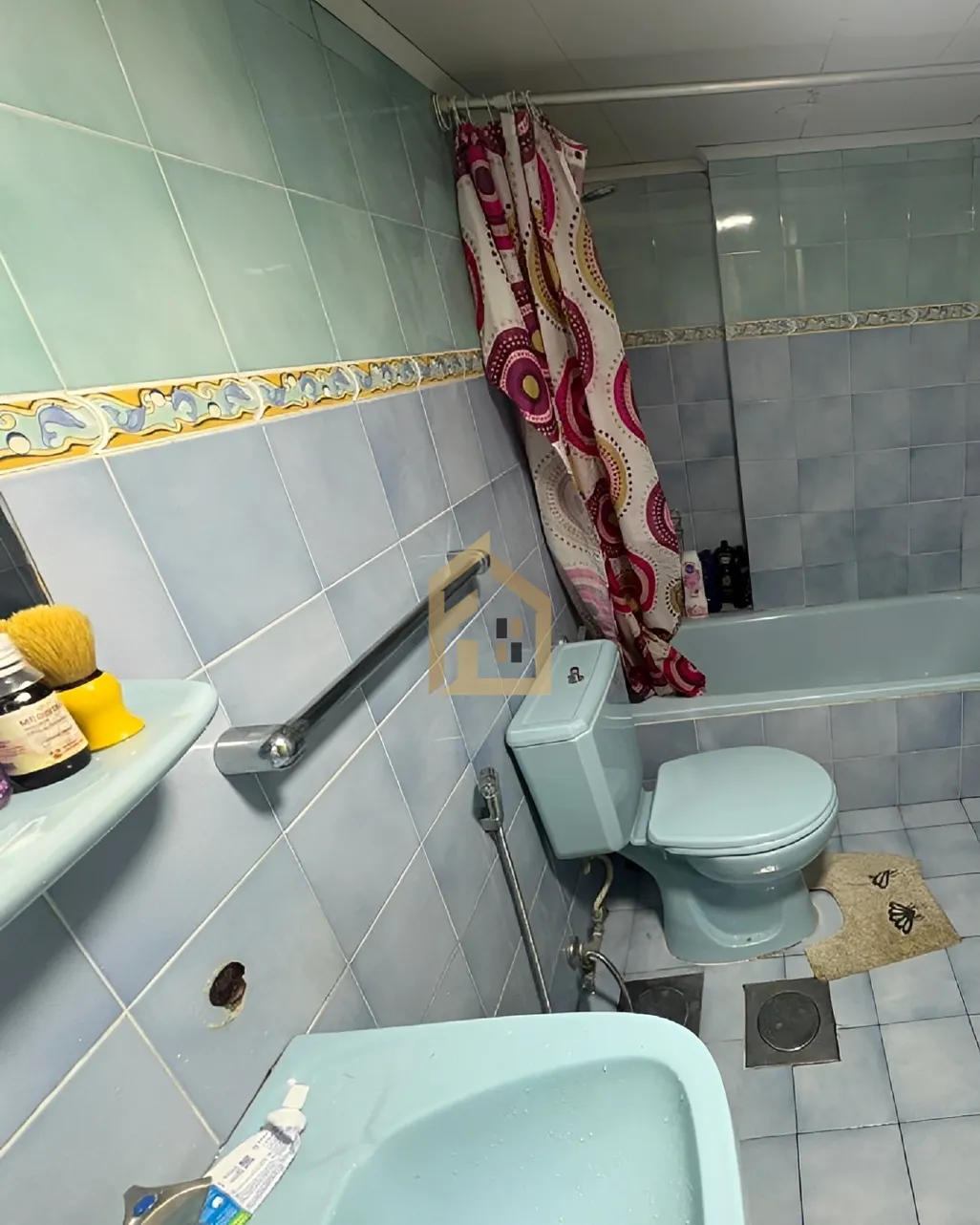 Apartment for sale in Mar Elias refugee camp, Beirut, Lebanon