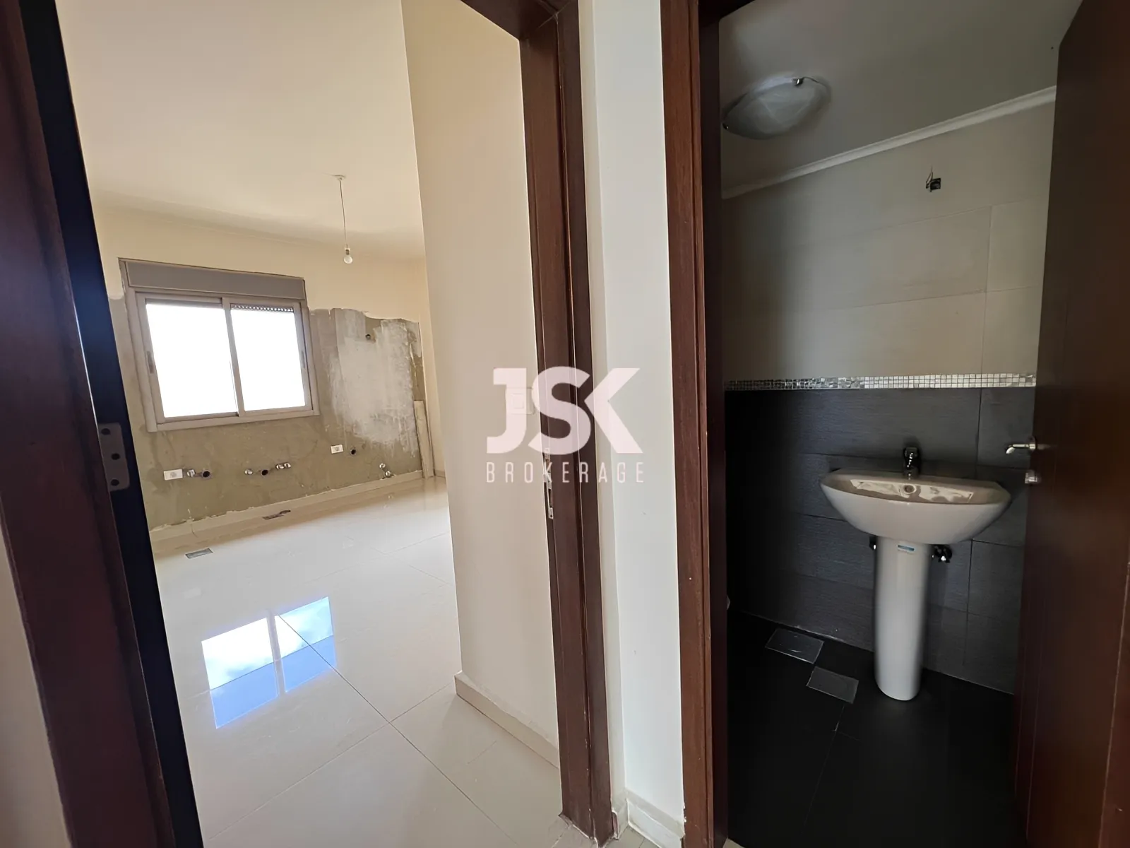 Apartment for Sale in Achrafieh - 4 bed, 4 bath