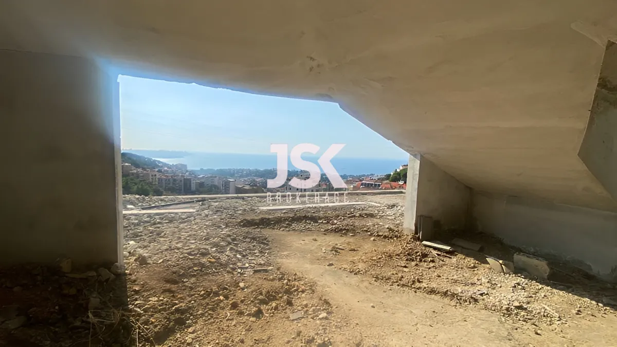 Duplex for Sale in Beit El Chaar, Lebanon - 3 bed, 4 bath
