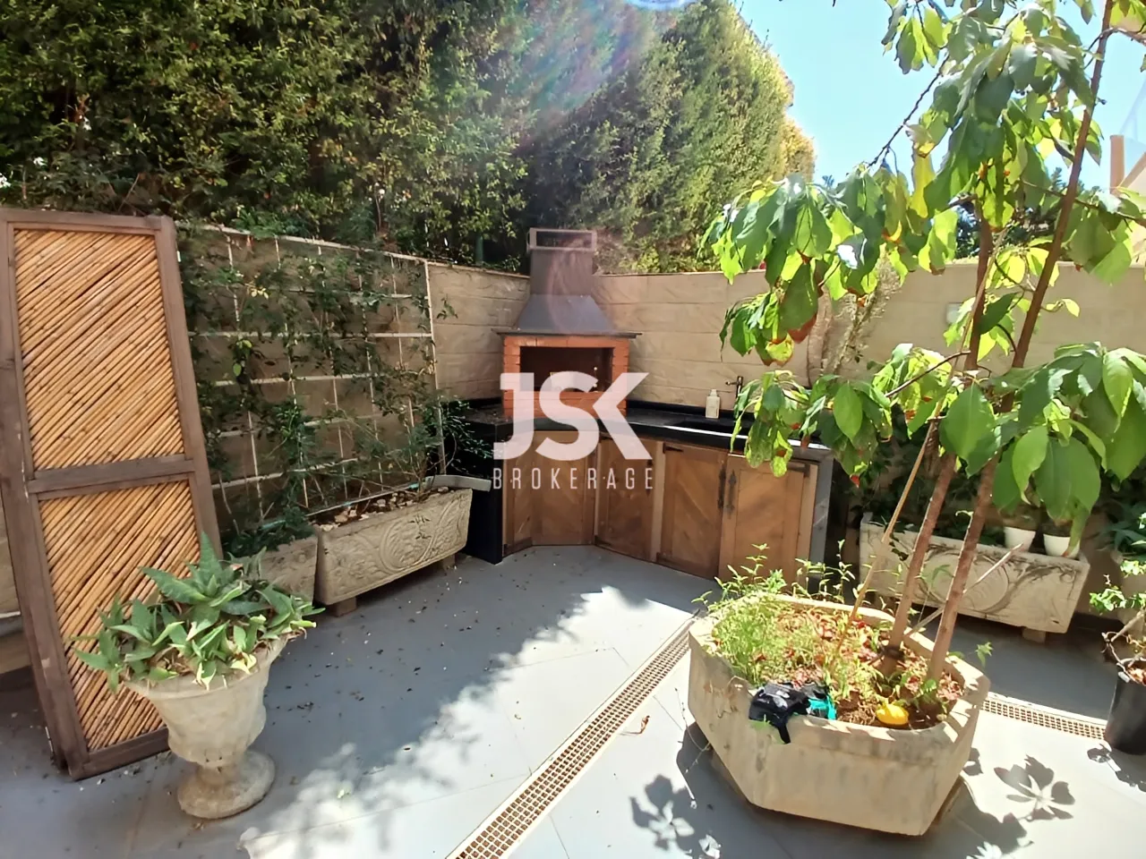 Apartment for Rent in Dbayeh