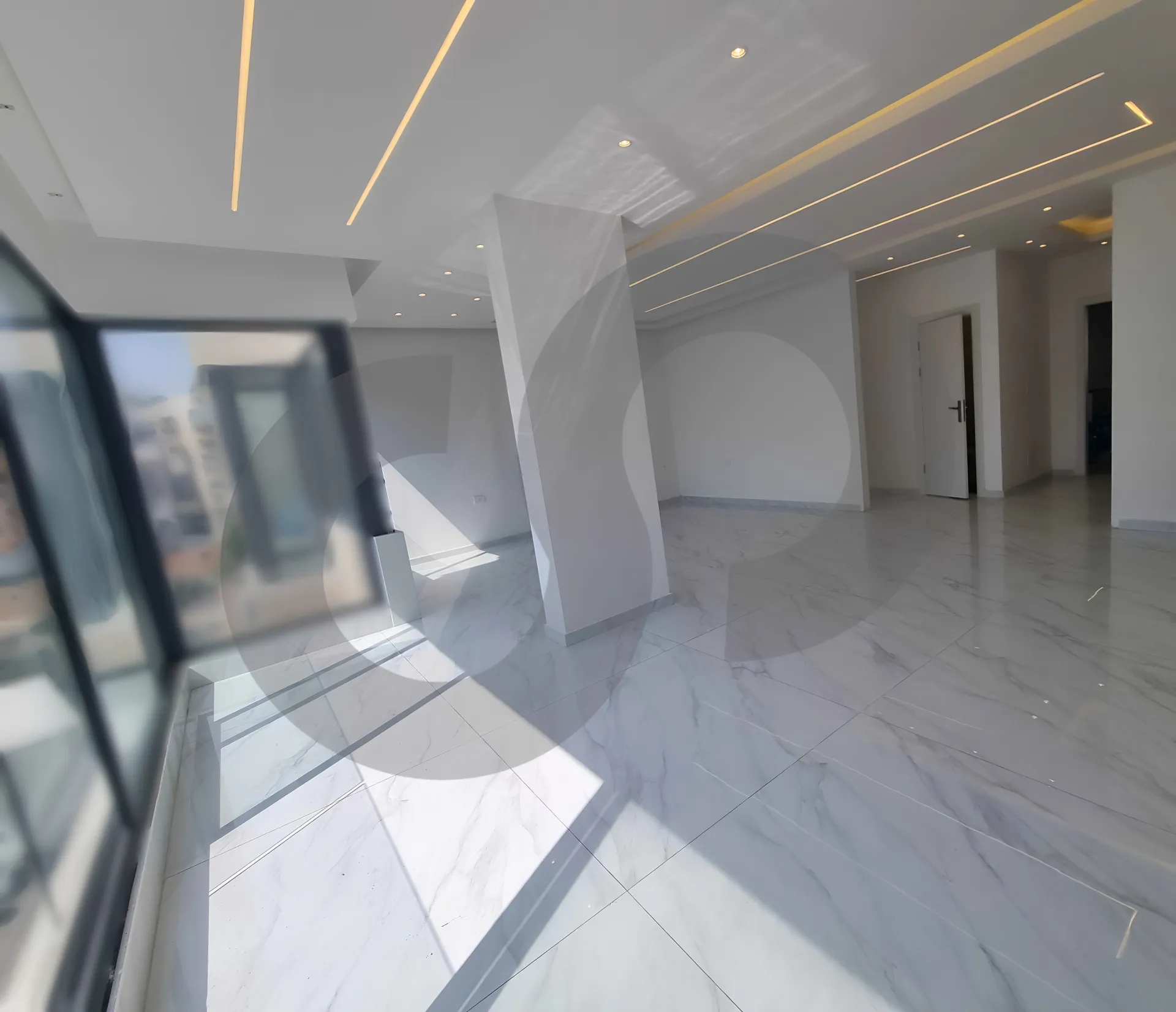 Apartment for Sale in Raoucheh - 3 bed, 2 bath