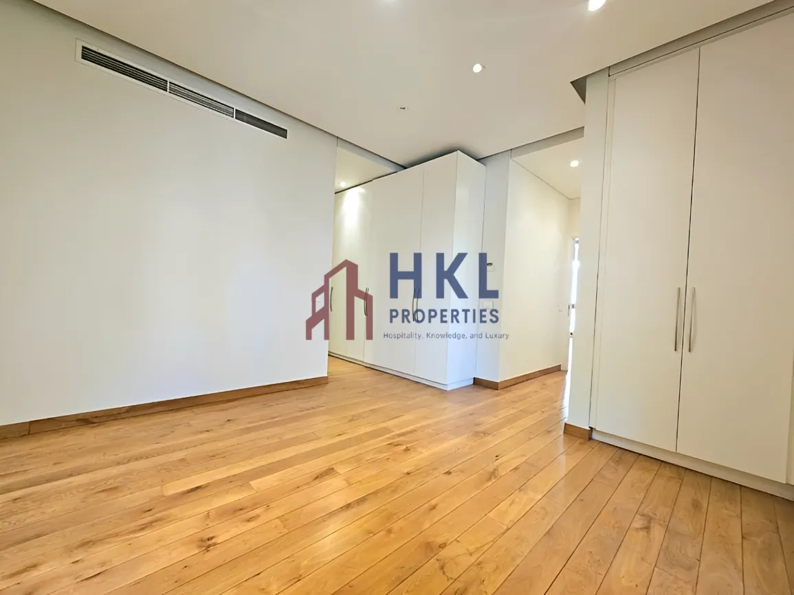 Apartment for sale in Hamra