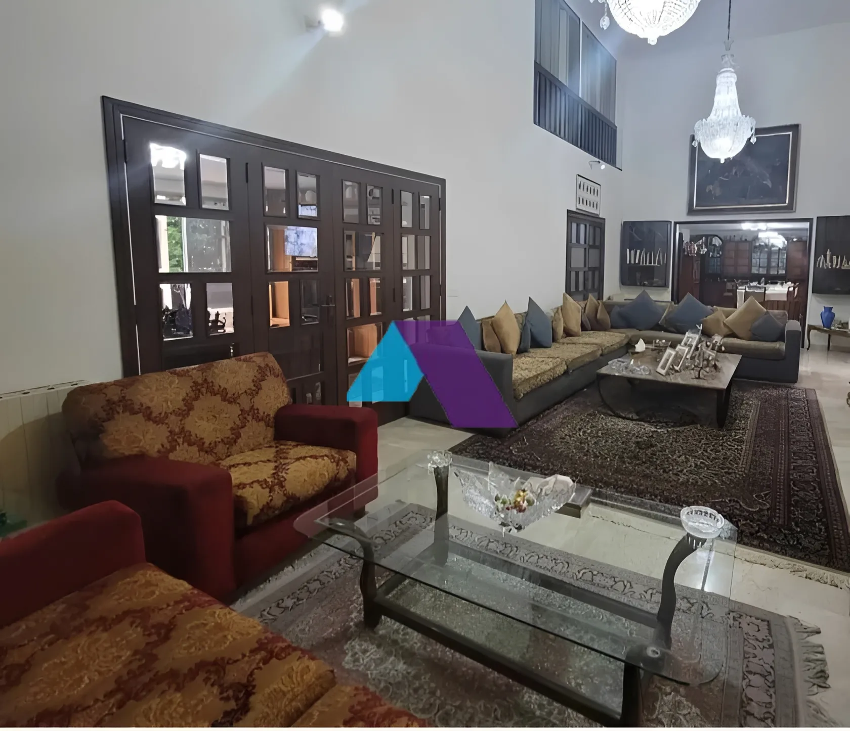 Building for Sale in Cornet Chahwan