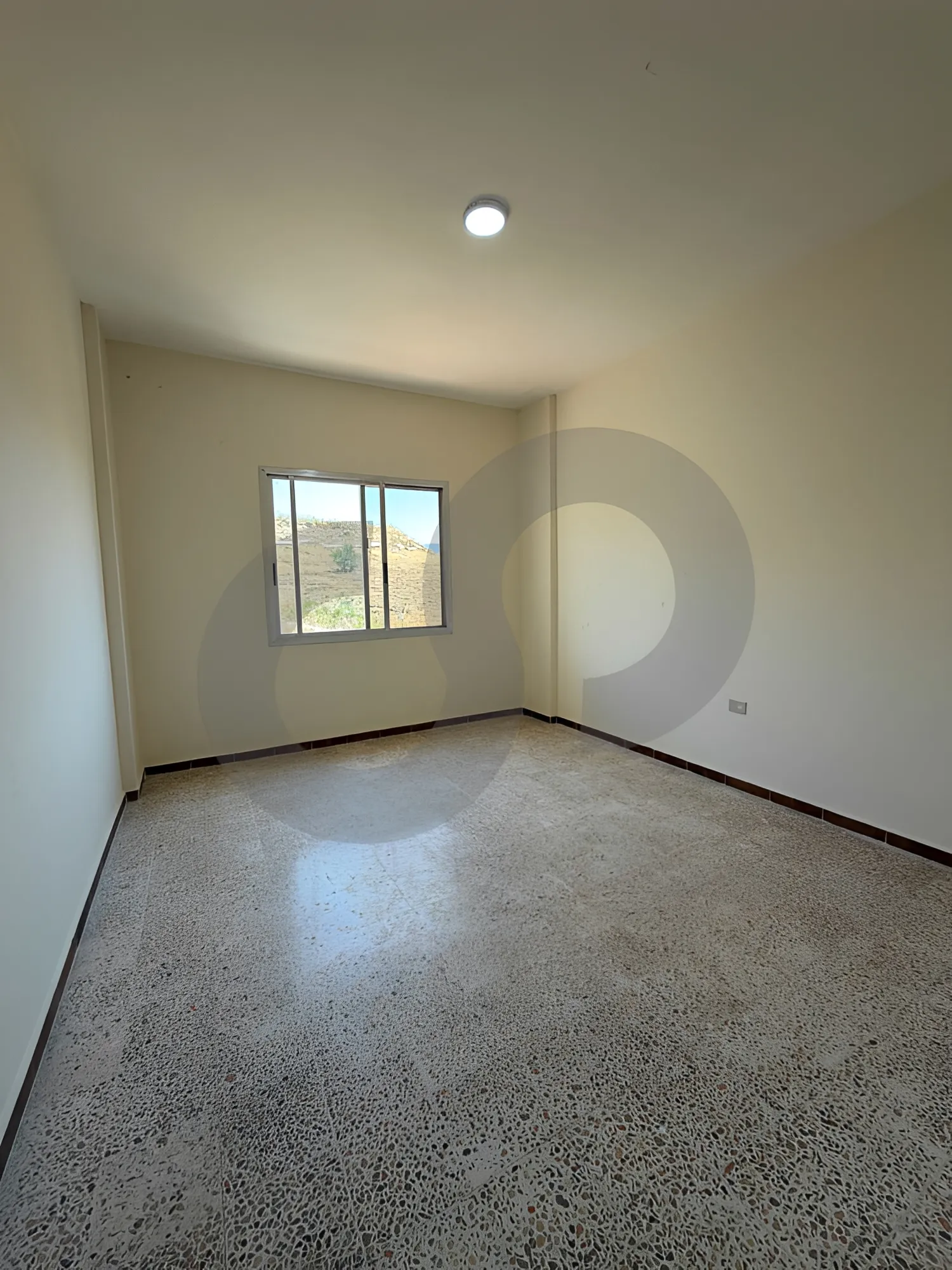 Apartment for Sale in Saoufar