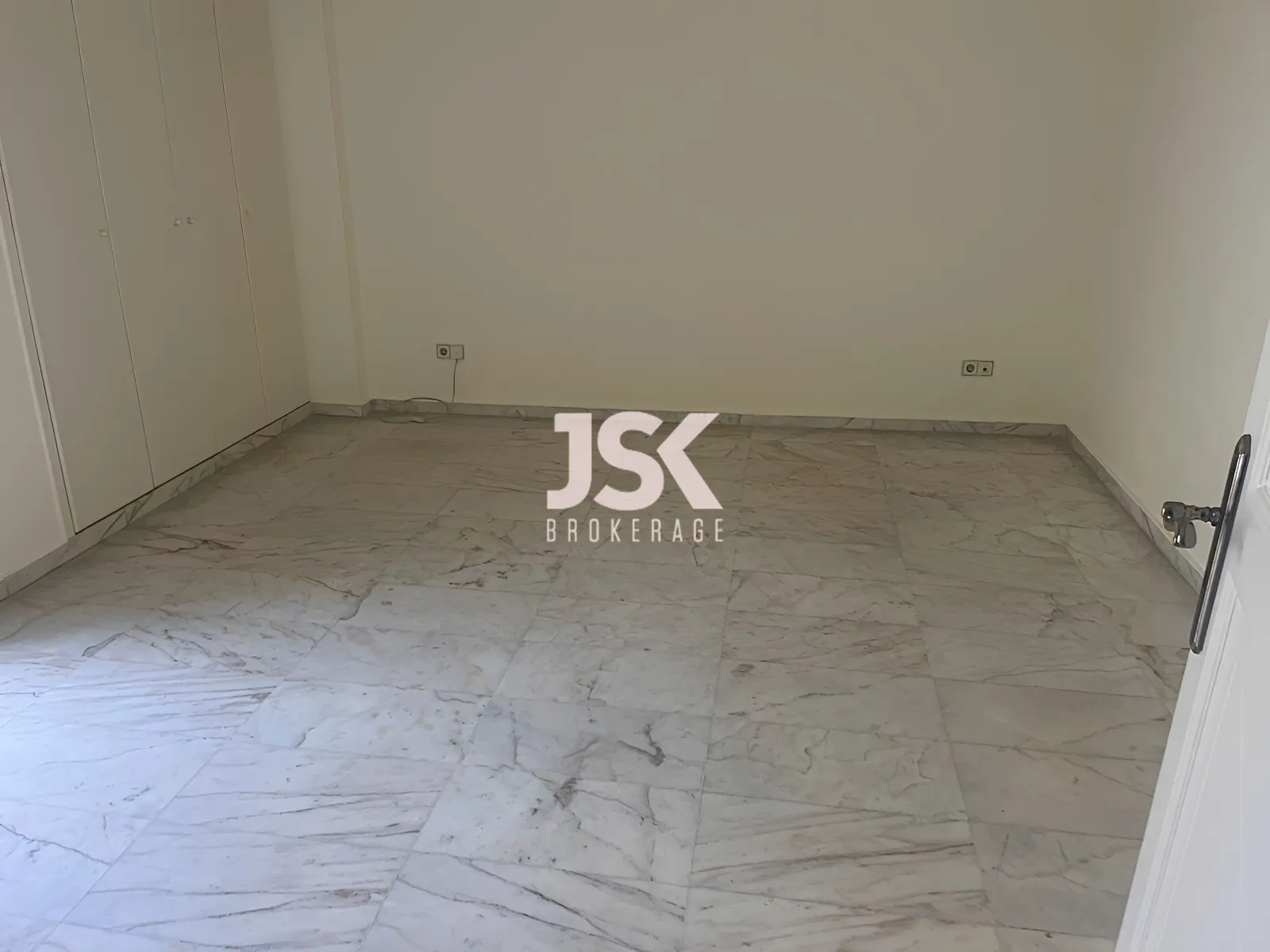 Apartment for Rent in Ras