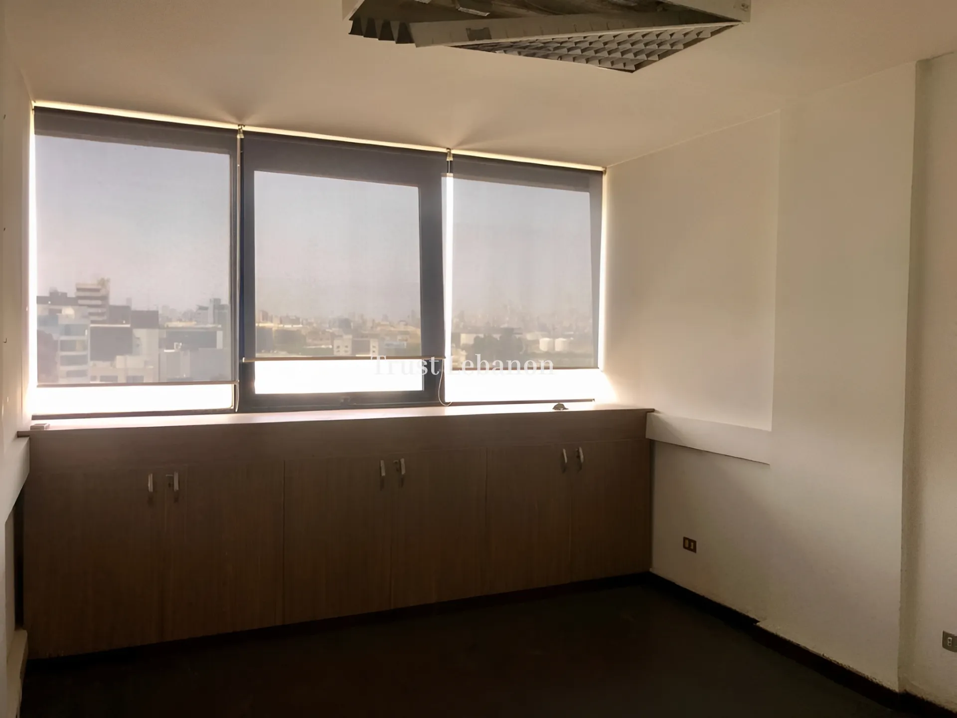 Office for rent in Zalqa, Lebanon