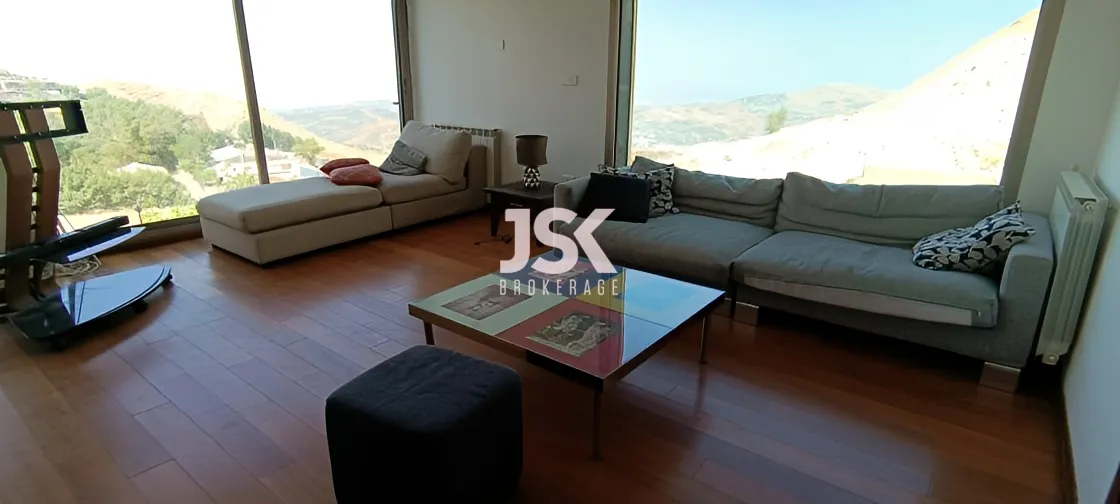 Chalet for sale in Faqra, Lebanon - 3 bed, 3 bath