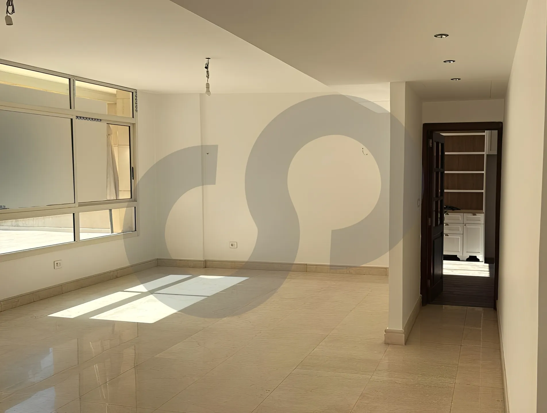 Villa for Sale in Kraytem - 3 bed, 5 bath