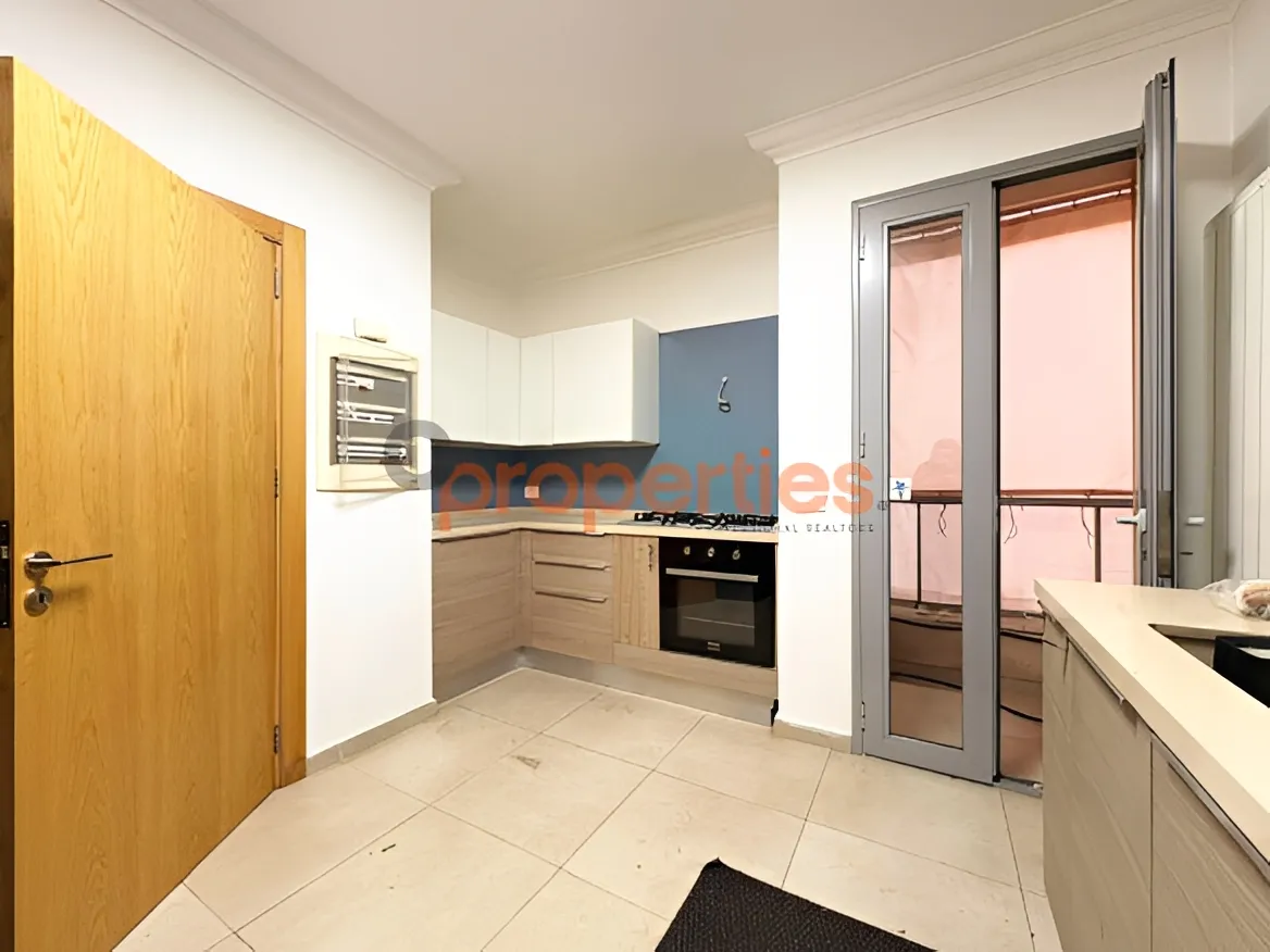 Apartment for Rent in Louaizeh