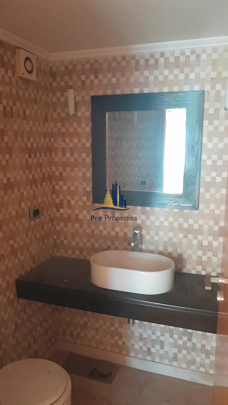 Apartment for rent in Ramleh Al Bayda