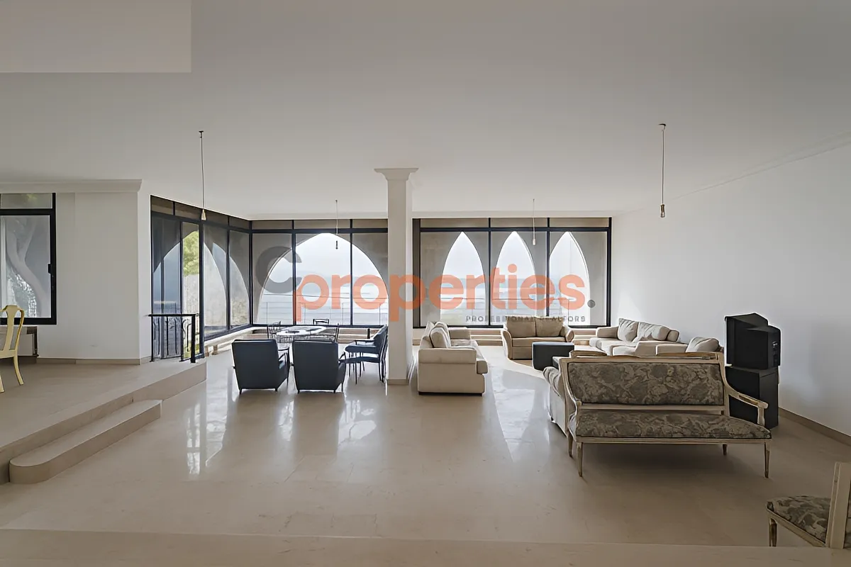 Villa for Sale in Adma w Dafnah - 6 bed, 7 bath