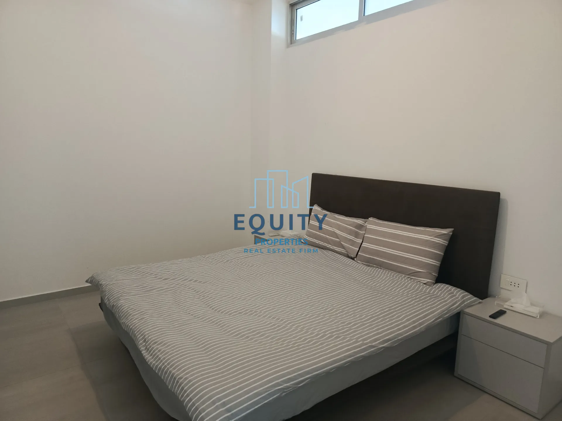 Chalet for sale in Anfeh