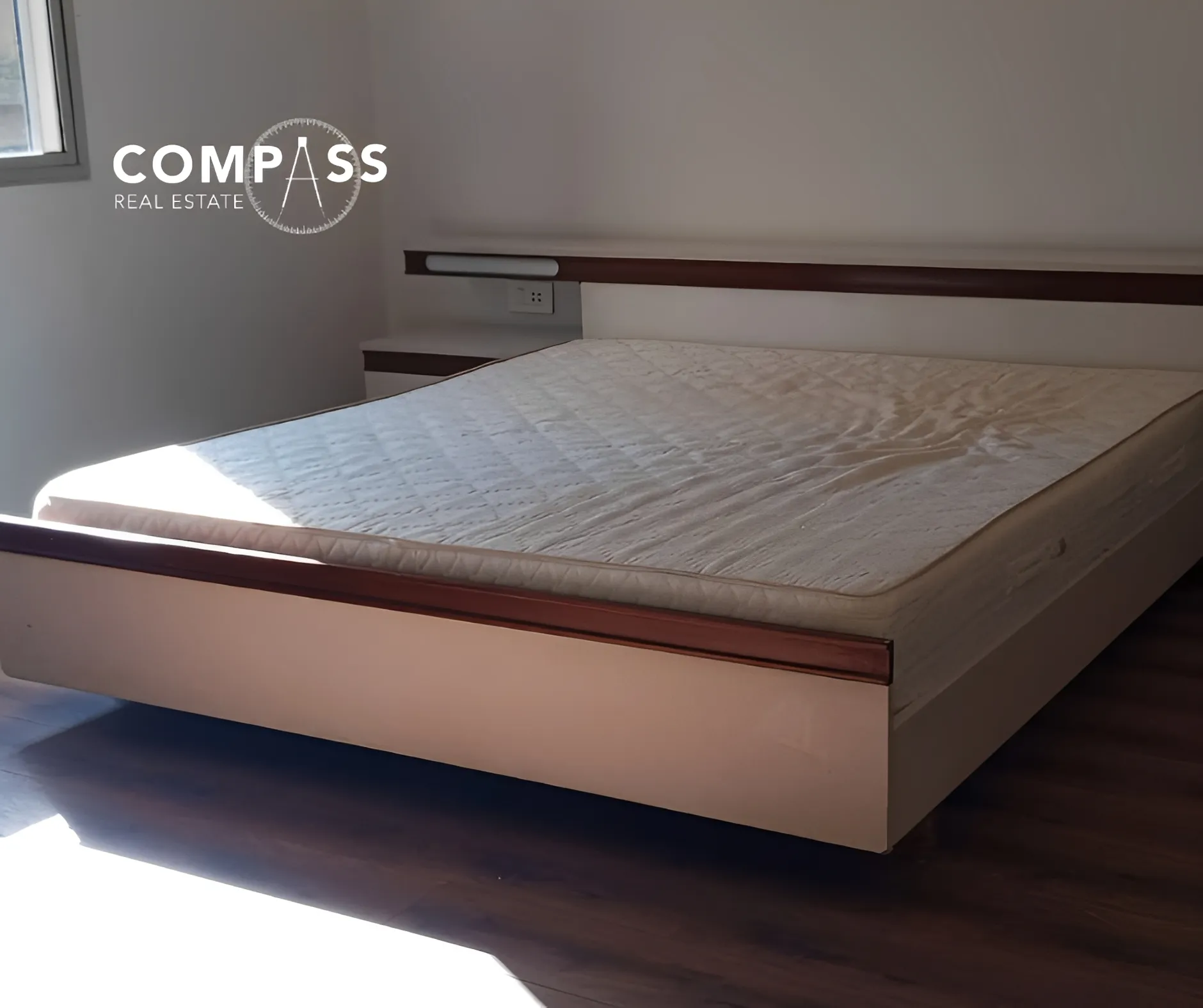 Apartment for rent in Caree d'or, Achrafieh - 4 bed, 4 bath