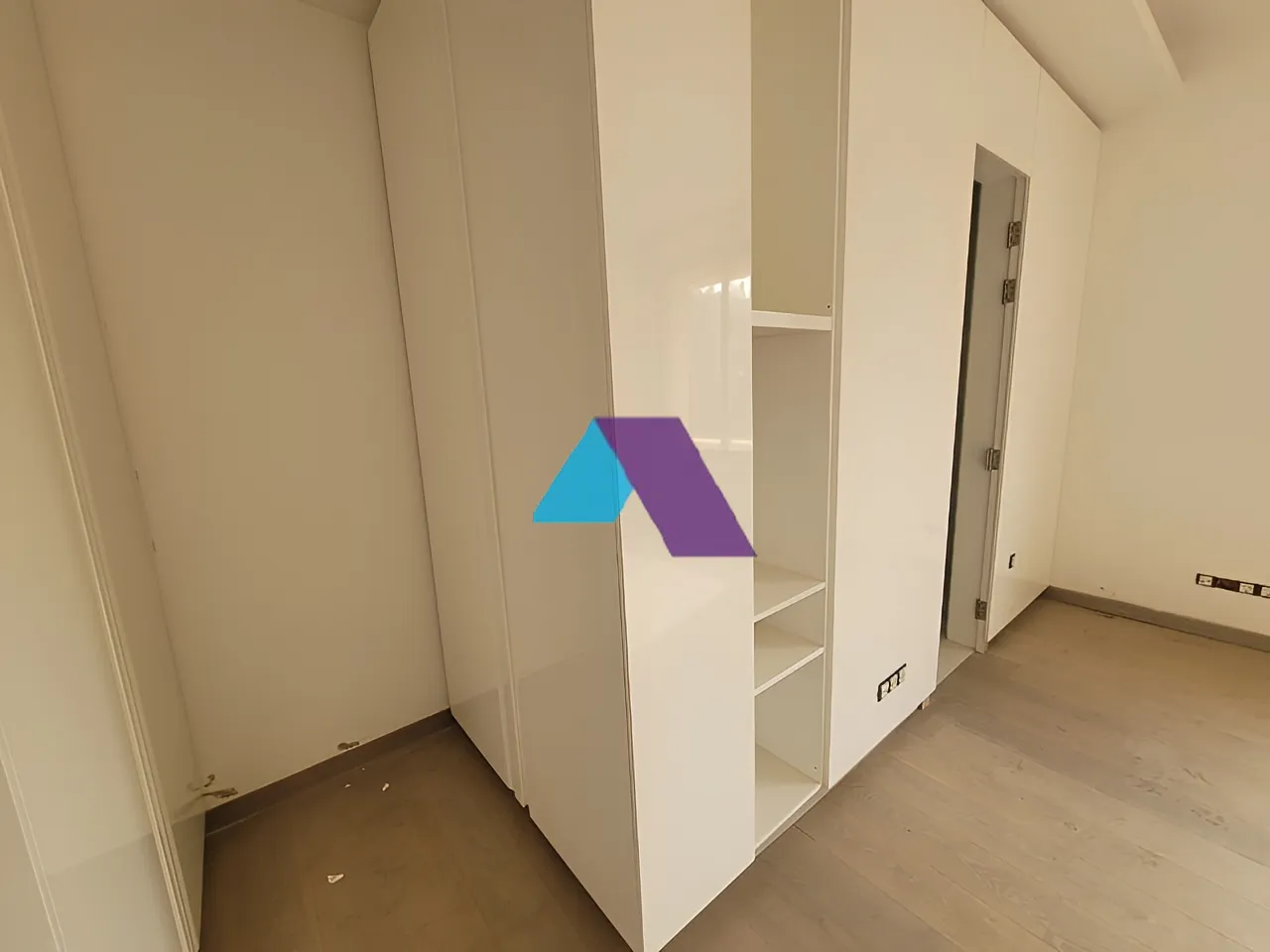 Apartment for Sale in Yarzeh