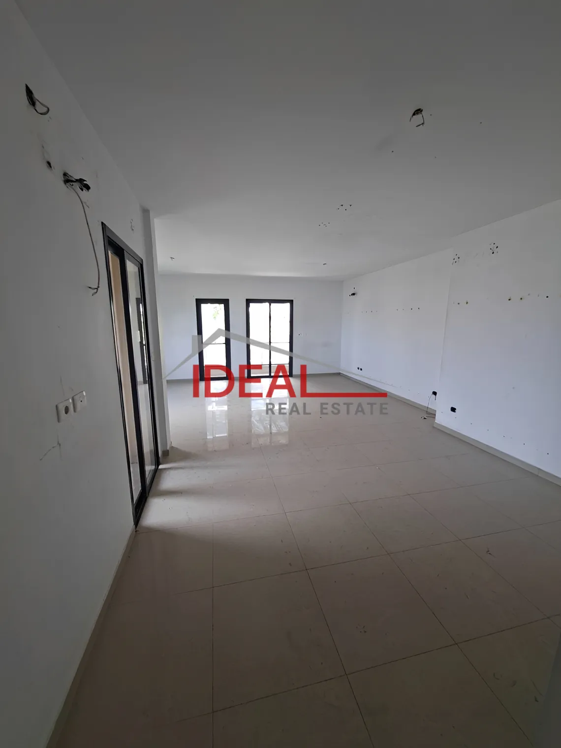 Office for rent in Kfar Hbab, Lebanon