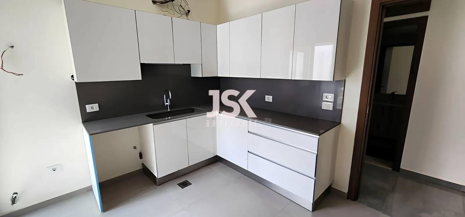Apartment for rent in Jal El Dib, Lebanon - 3 bed, 3 bath
