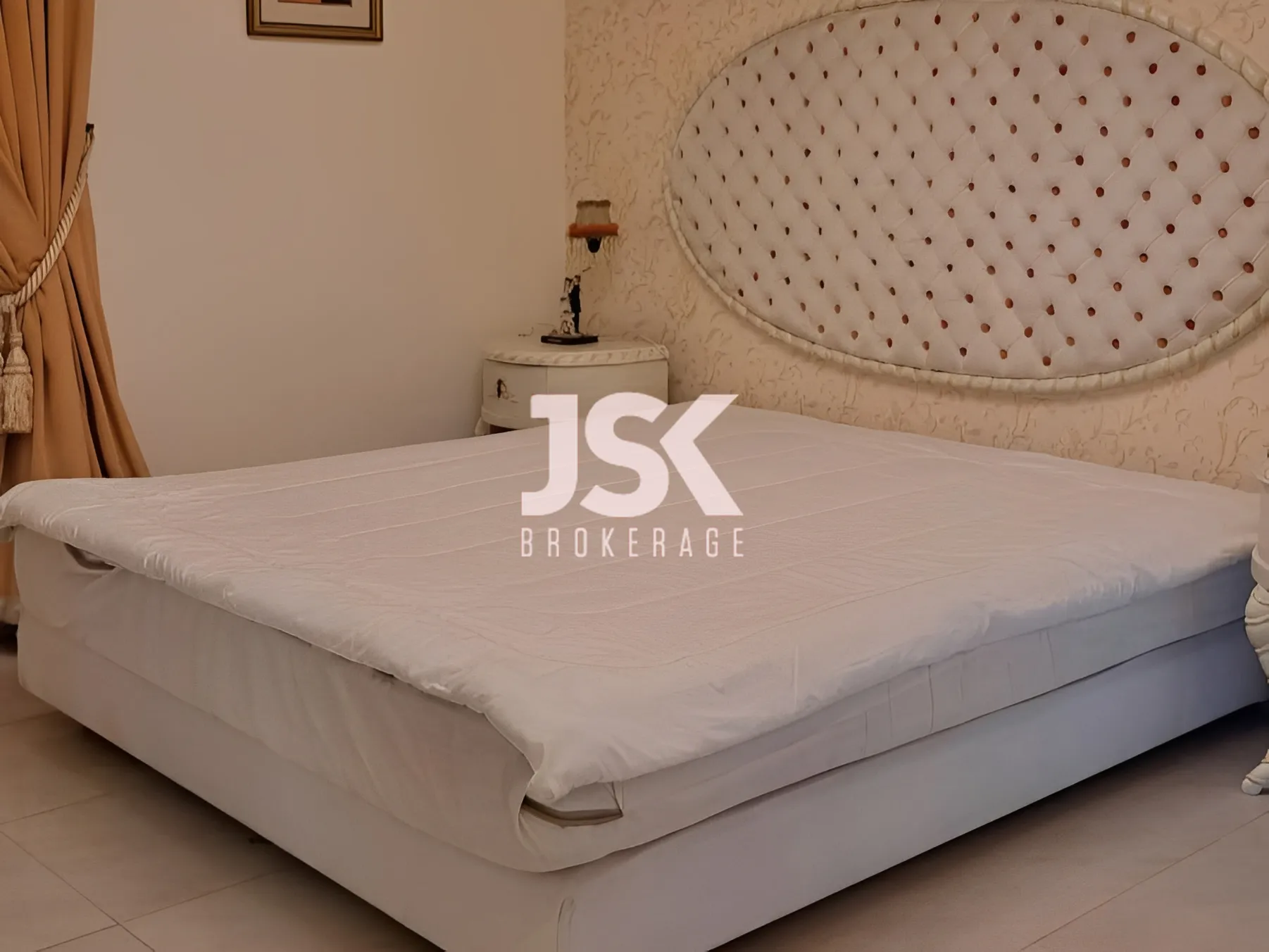 Apartment for Rent in Ramleh Al Bayda, Beirut, Lebanon