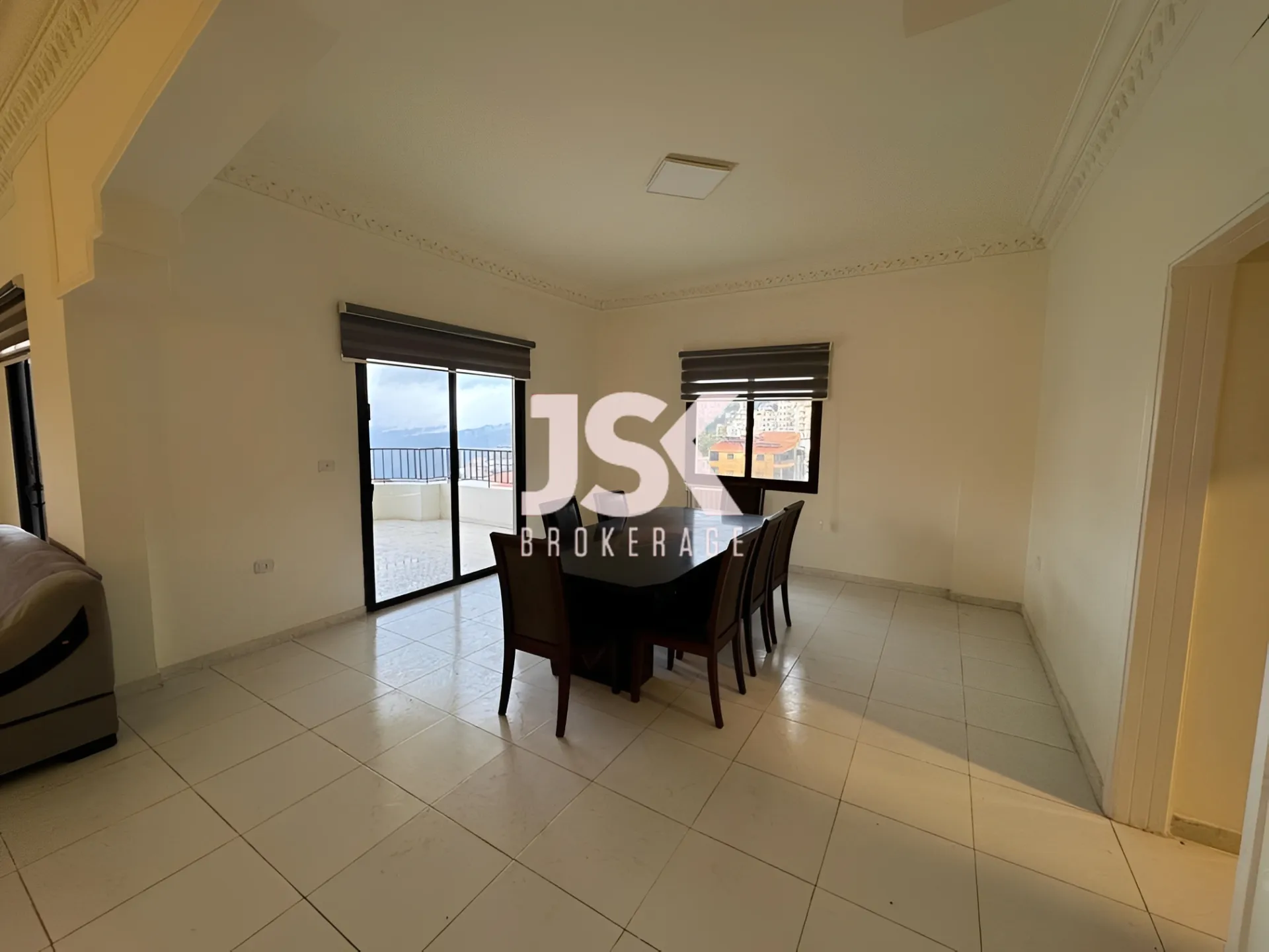 Apartment for Sale in Baalchmay, Lebanon - 5 bed, 4 bath