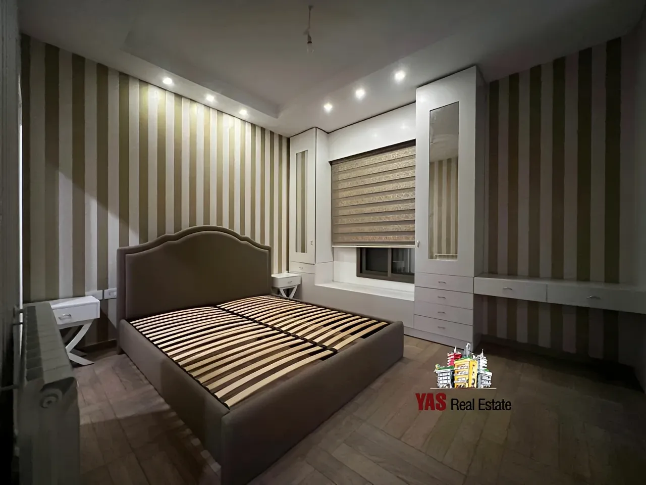 Apartment for Rent in Ballouneh - 3 bed, 4 bath