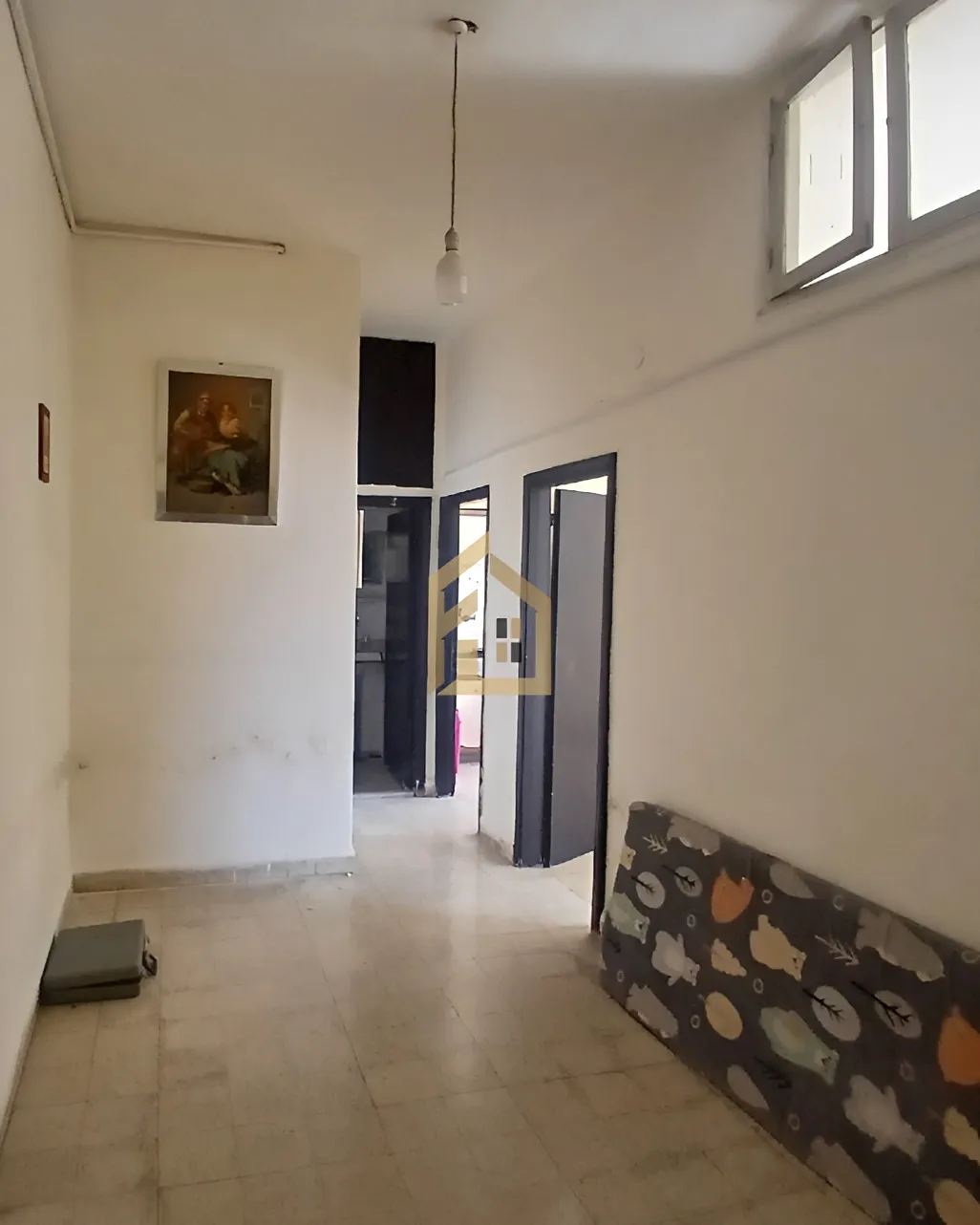 Apartment for sale in Ain El Remmaneh, Lebanon - 1 bed, 1 bath