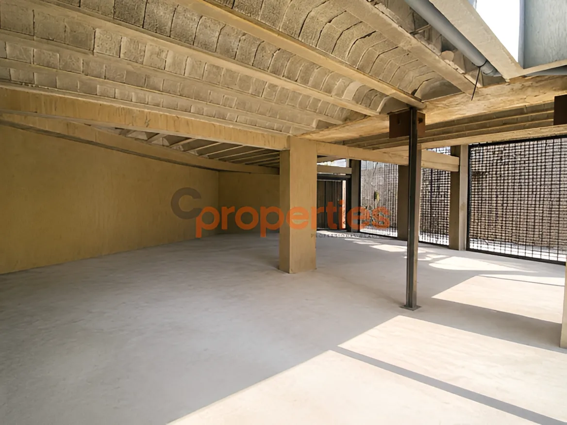 Shop for Rent in Mansourieh