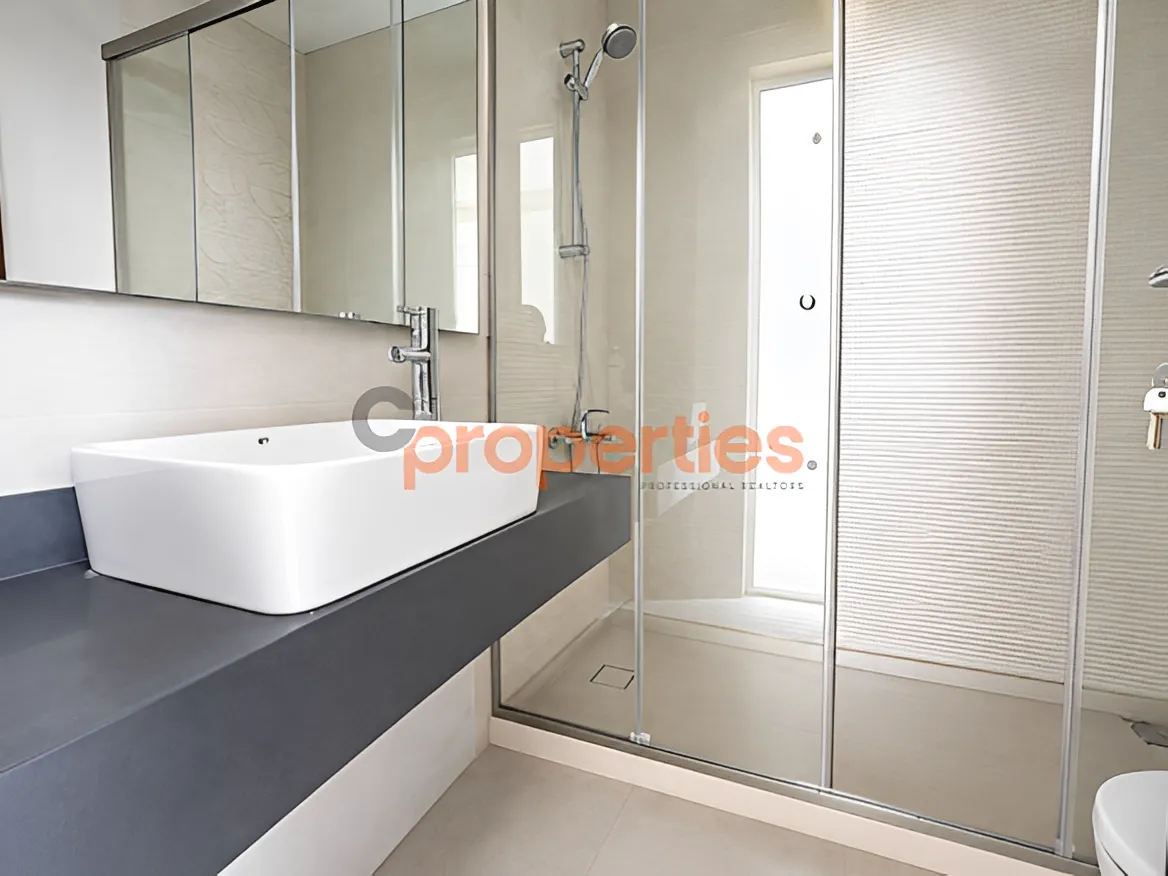 Apartment for sale in Ramleh Al Bayda, Beirut, Lebanon