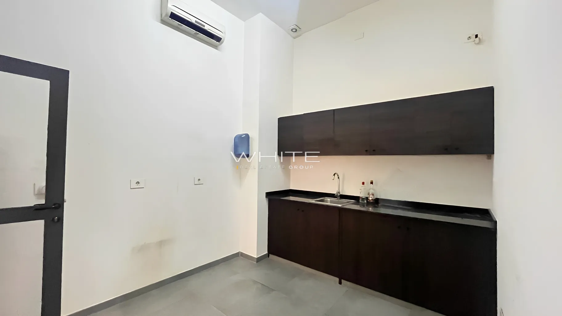 Office for rent in Jal El Dib, Lebanon