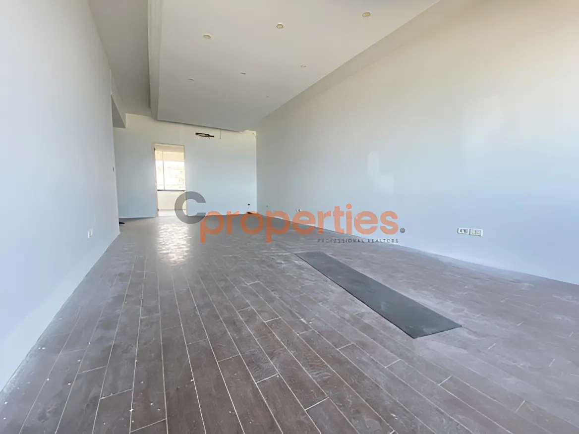 Office for Sale in Zalqa