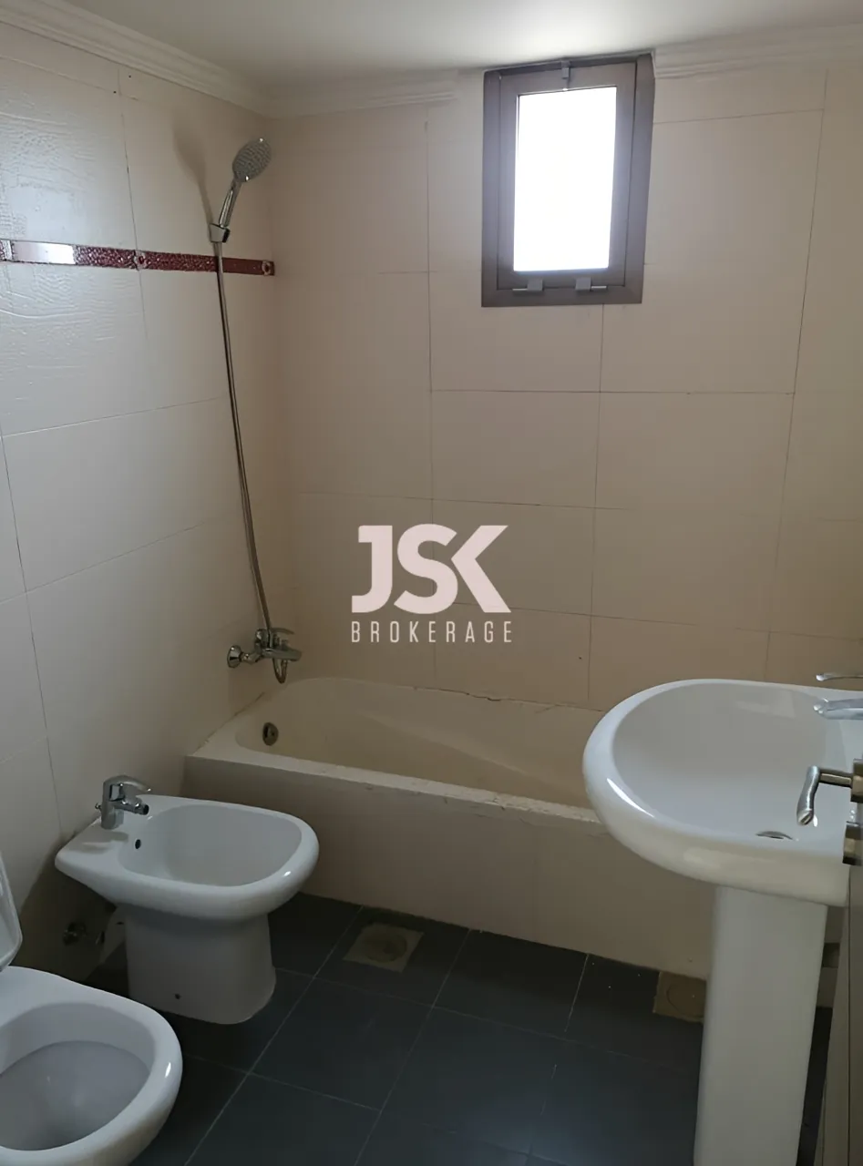 Apartment for Sale in Qennabet Broummana