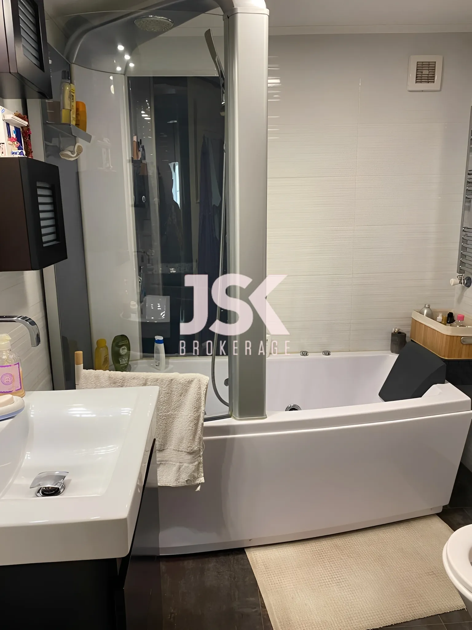 Apartment for Sale in Sassine,Achrafieh, Beirut, Lebanon
