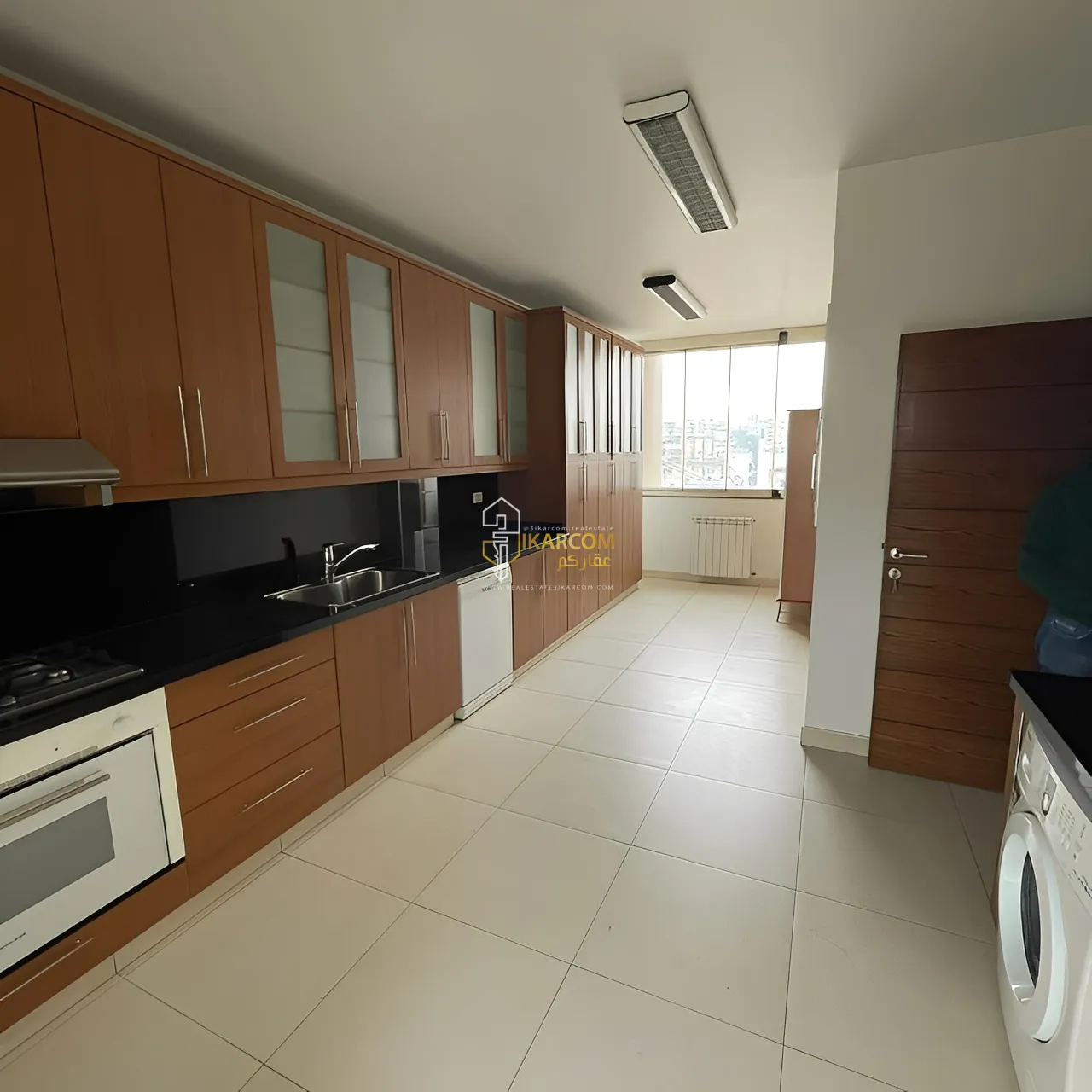 Apartment for Sale in Achrafieh - 4 bed, 3 bath