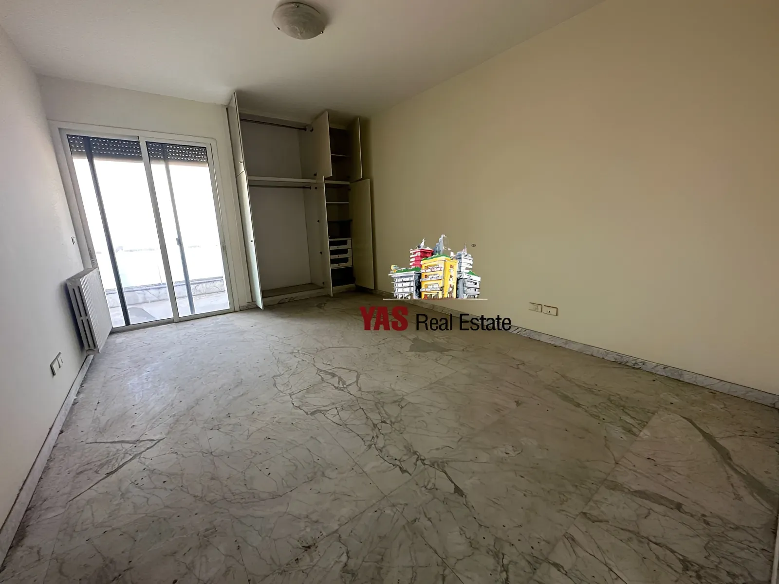 Apartment for Sale in Kfar Hbab - 3 bed, 5 bath