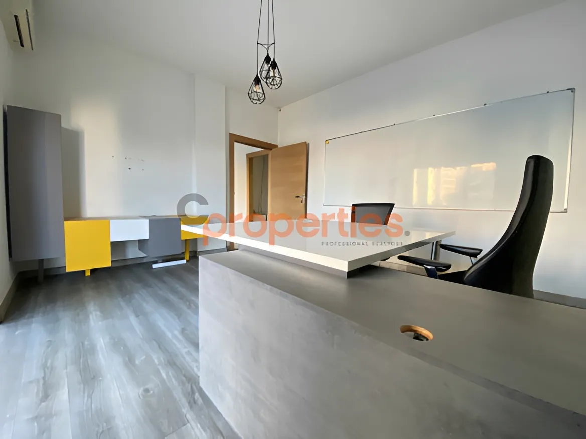Office for Rent in Zalqa