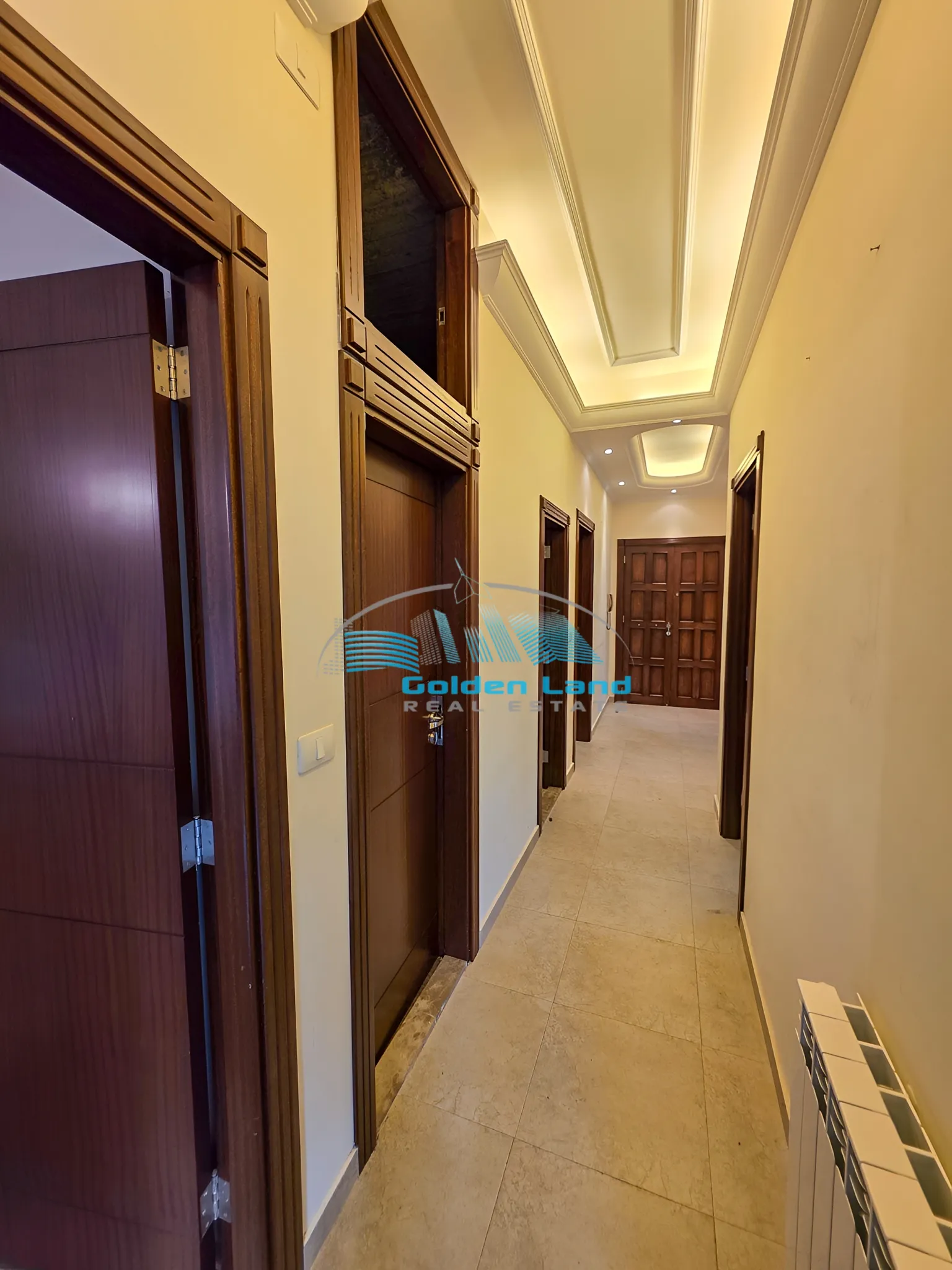 Apartment for Rent in Qornet El Hamra