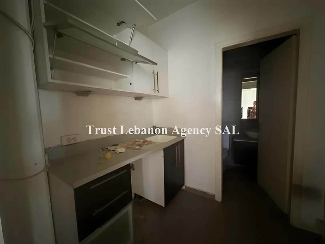 Office For Rent in Metn, Sin El Fil
