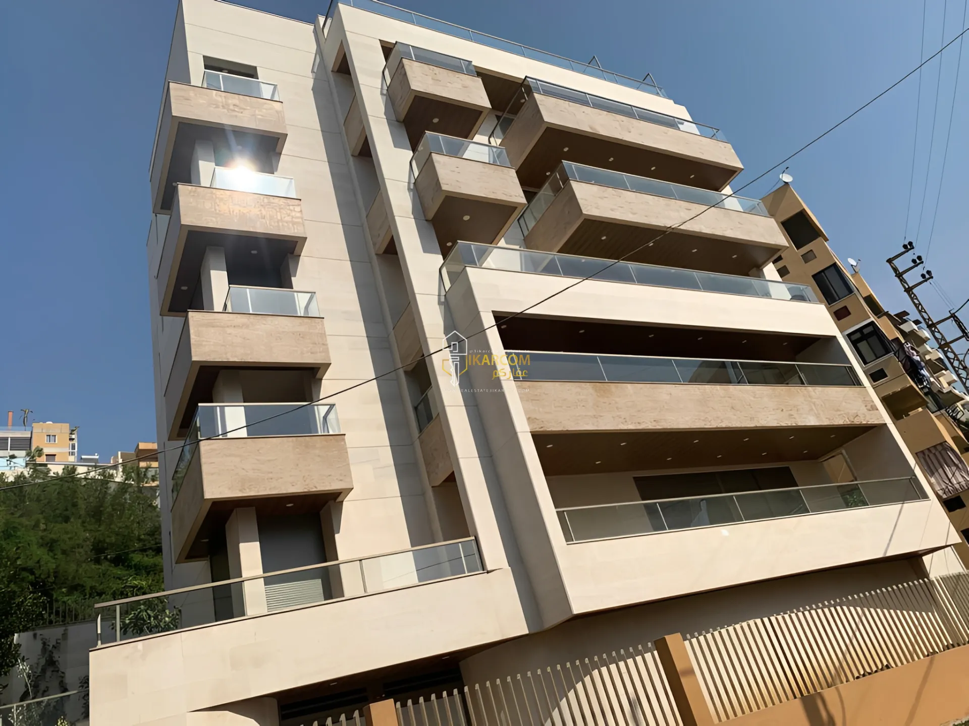 Building for Sale in Mtayleb