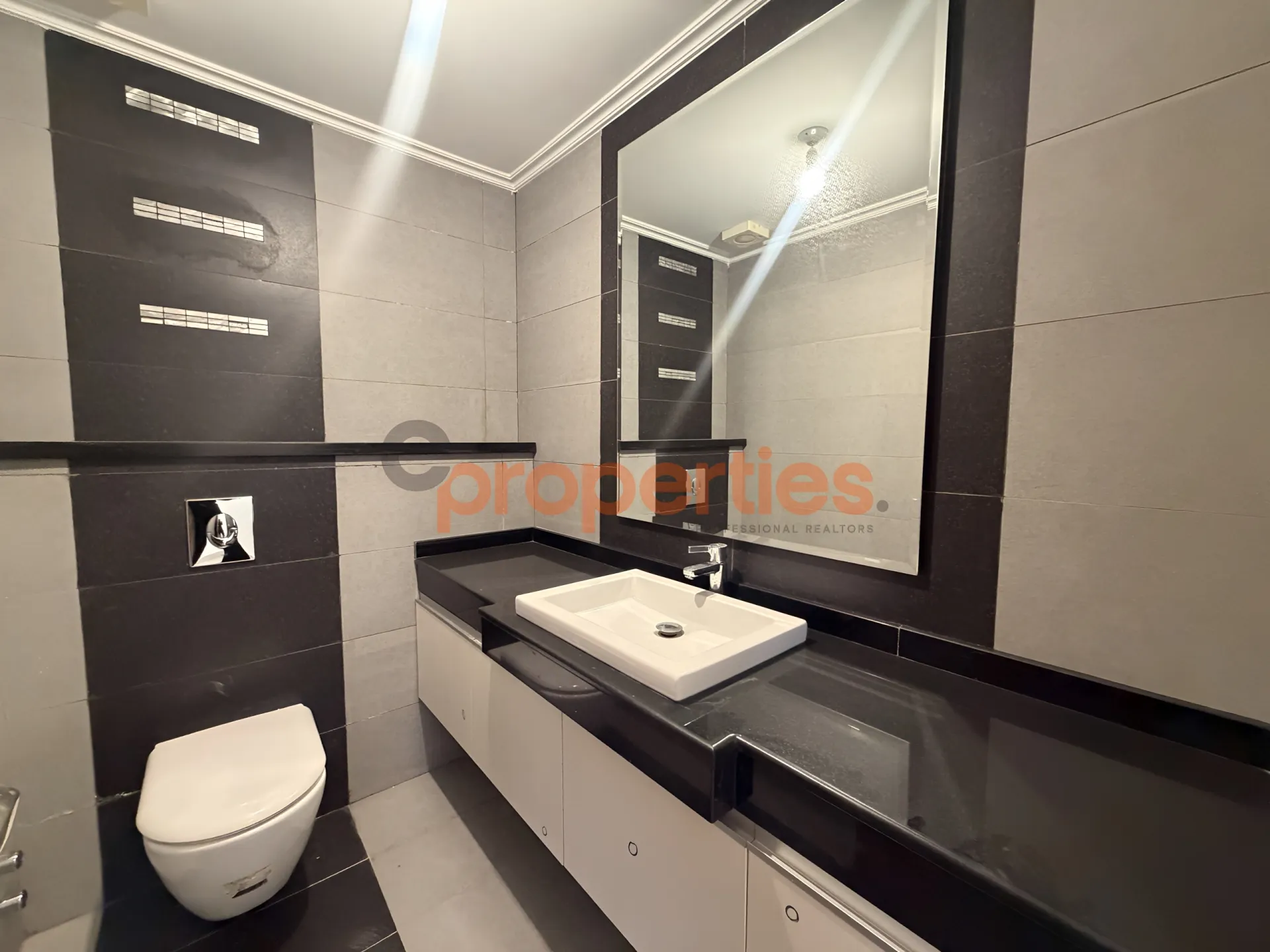 Apartment for Sale in Mtaileb