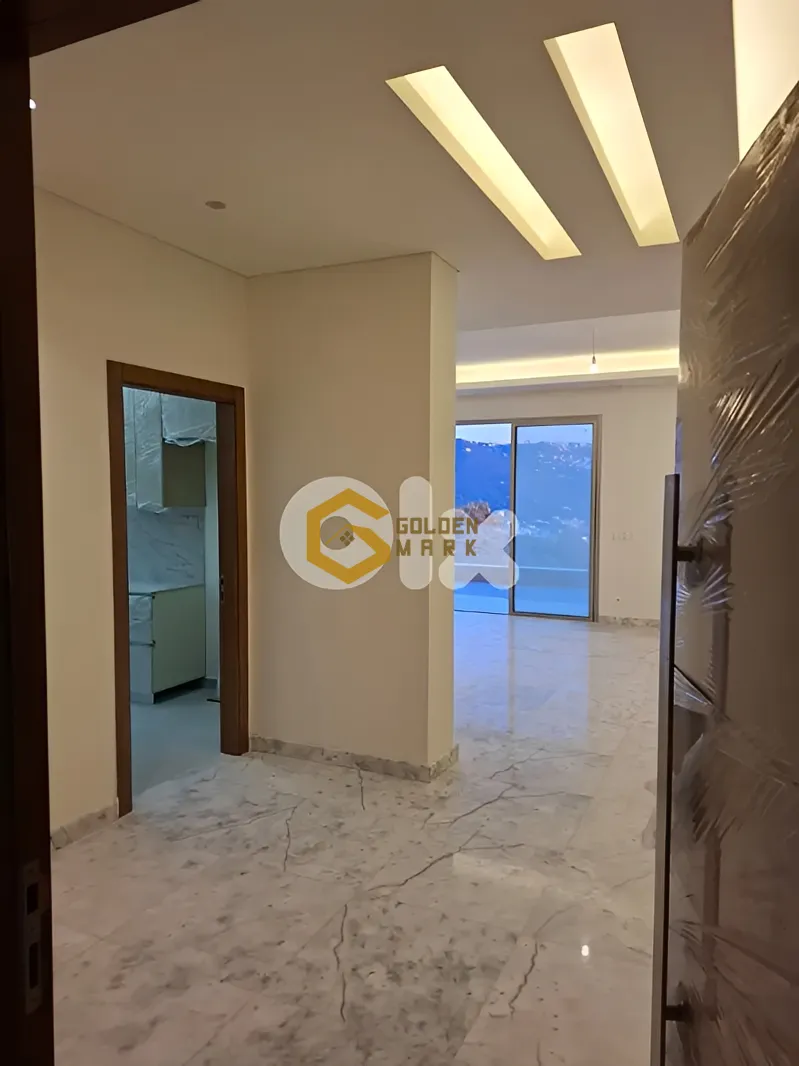 Apartment for Sale in Adma w Dafnah - 3 bed, 4 bath