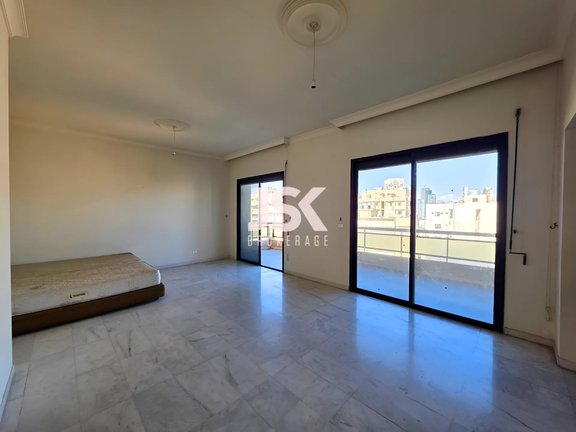 Apartment for Sale in Horch Tabet
