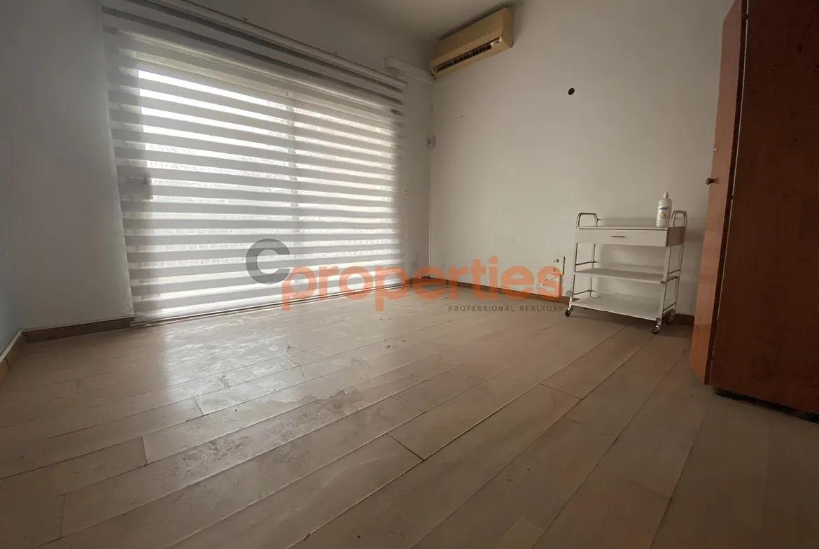 Office for Sale in Jal El Dib