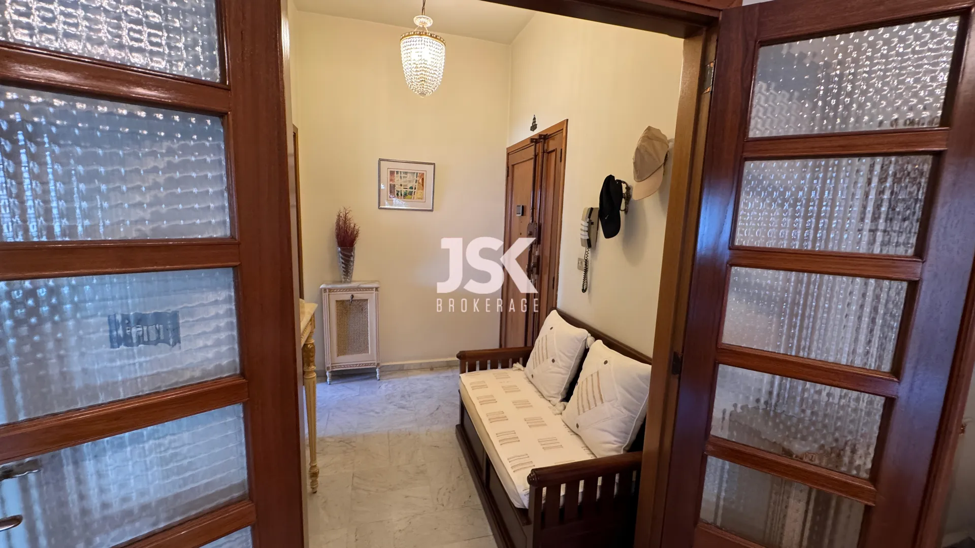 Apartment for Rent in Mazraat Yachoua