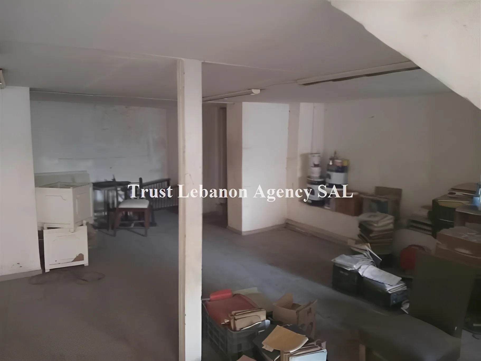 Showroom for rent in Achrafieh, Mar Michael
